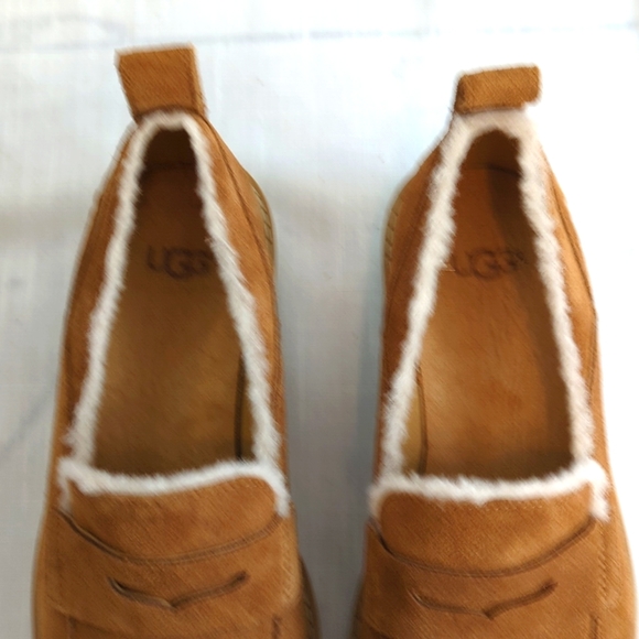 UGG shoes style 1095231, Atwater Spill Seam wedge loafer, sz 6 - Picture 8 of 12